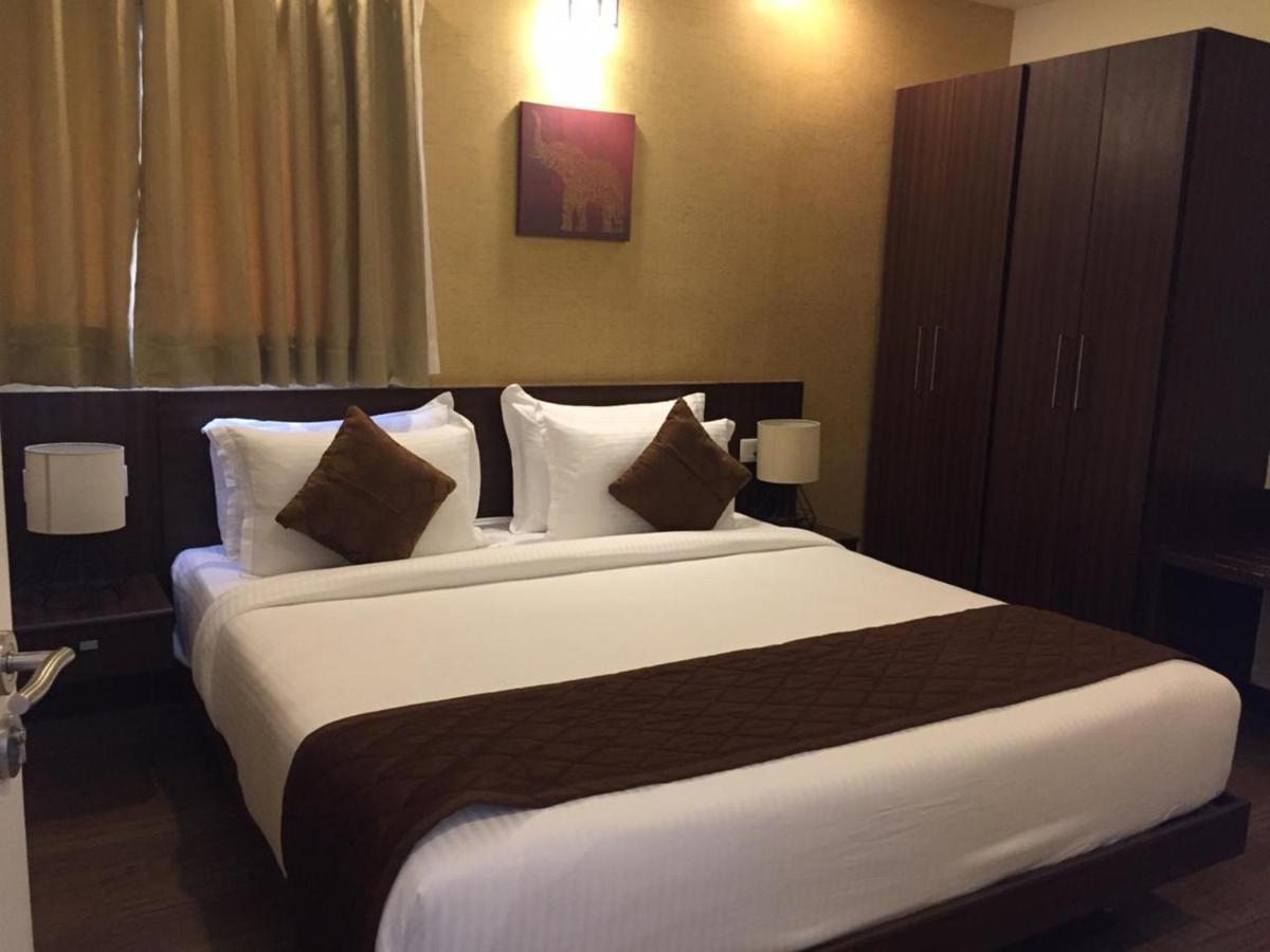 Mirth Hotels And Resorts Kanthalloor Bagian luar foto