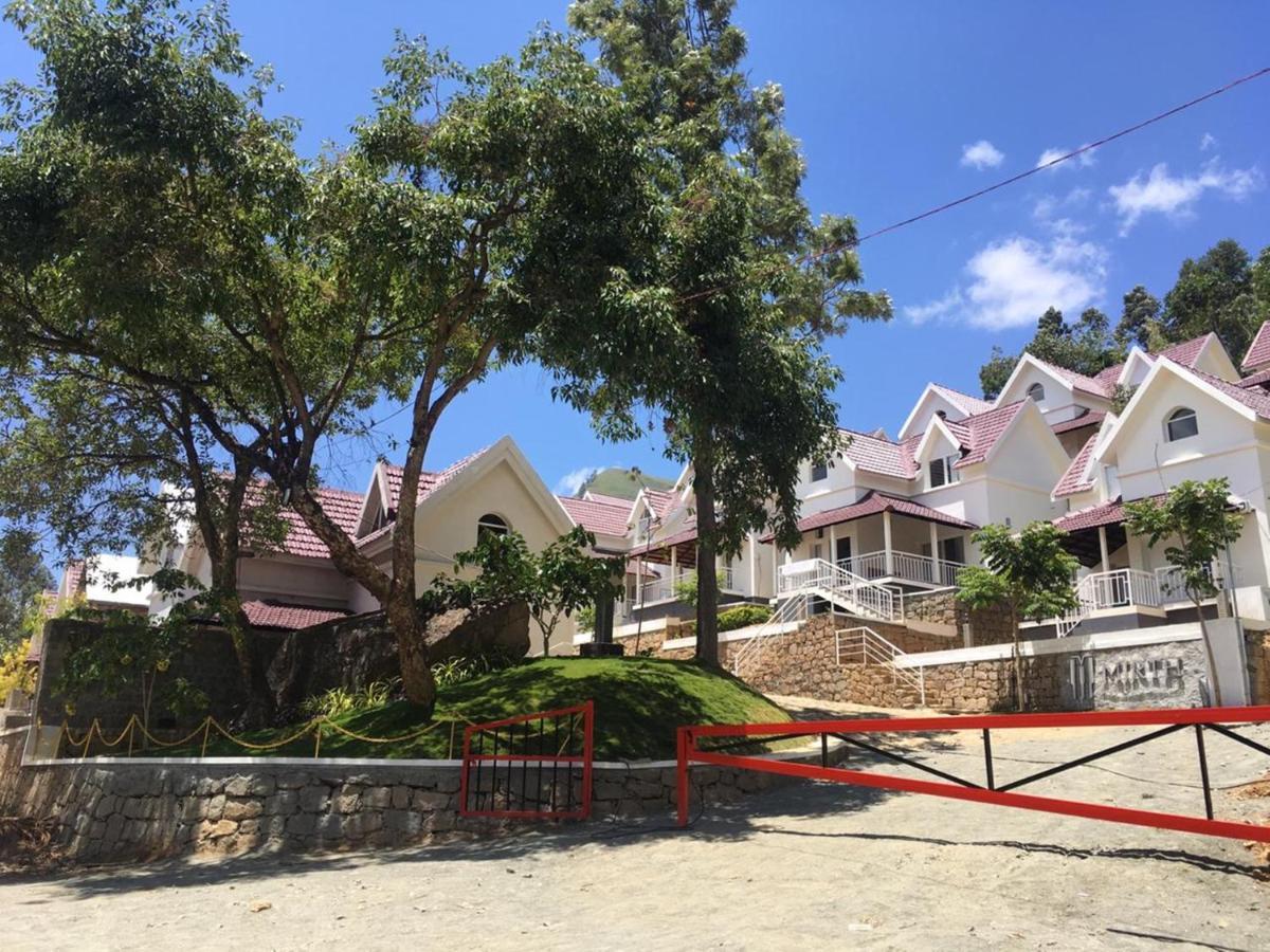 Mirth Hotels And Resorts Kanthalloor Bagian luar foto
