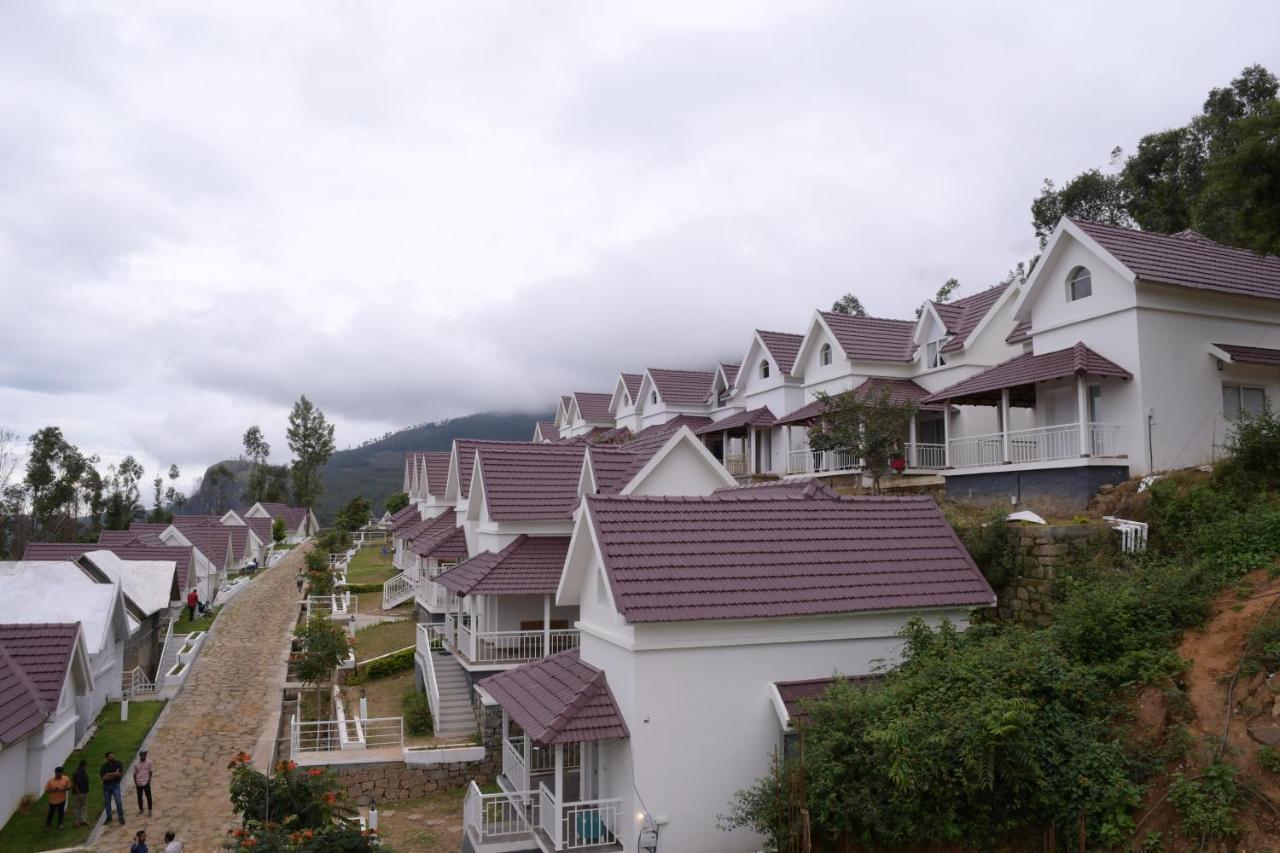 Mirth Hotels And Resorts Kanthalloor Bagian luar foto